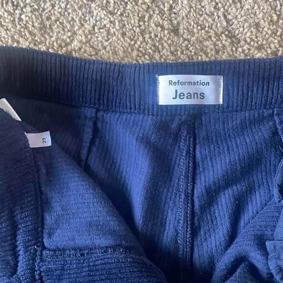 Reformation pants. Like new - Picture 2 of 3